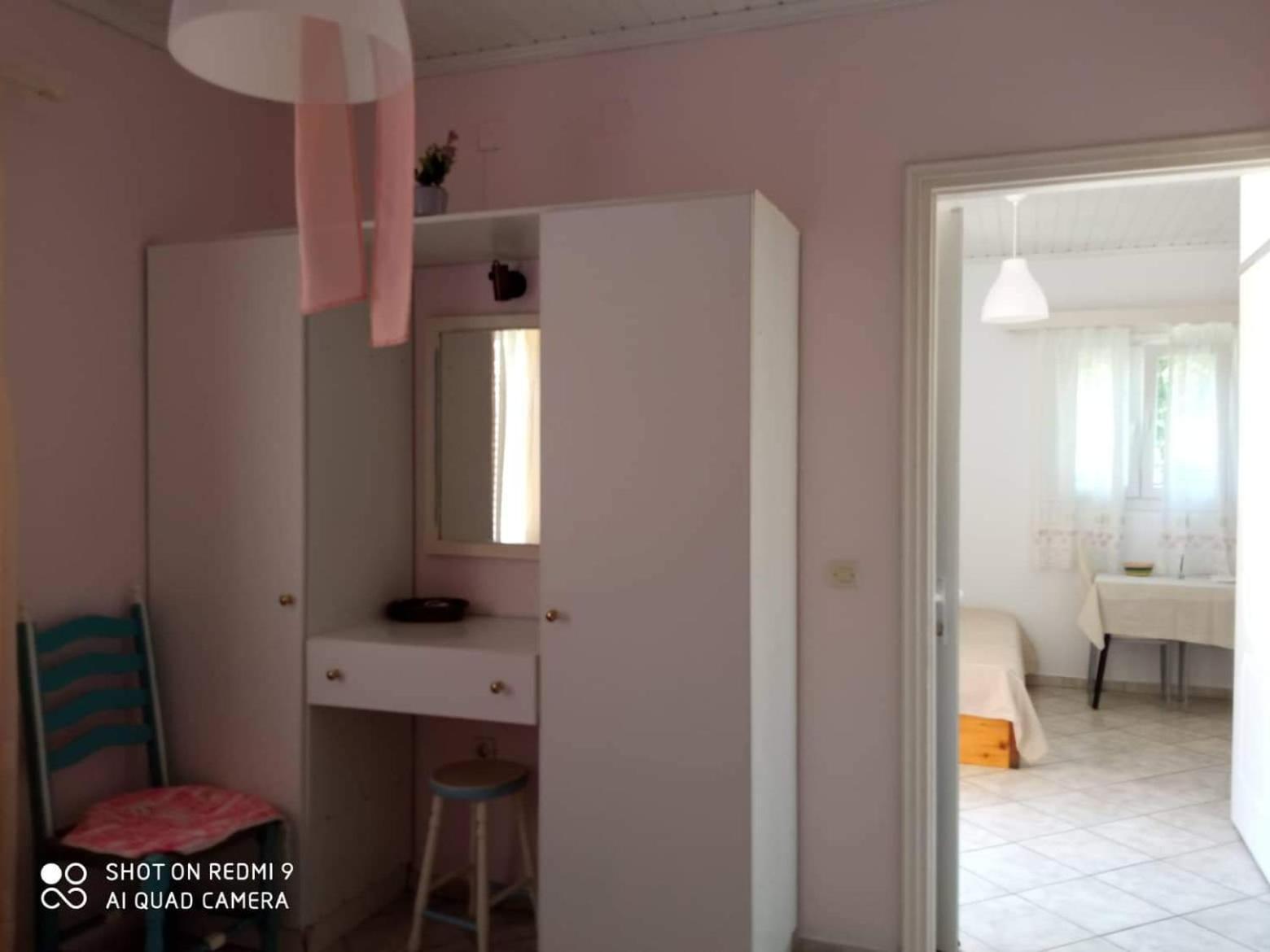 Errika Apartment *